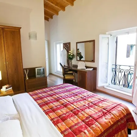 Arena Bed and Breakfast